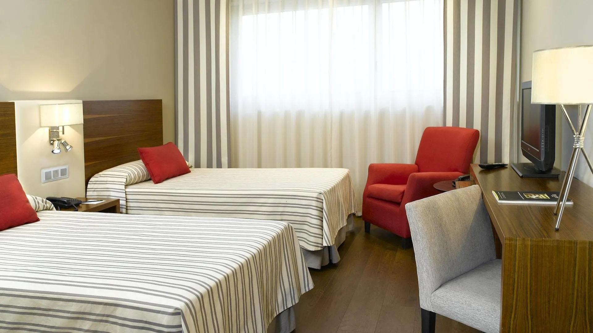 **** Hotel Sercotel Ciutat De Montcada Spanien