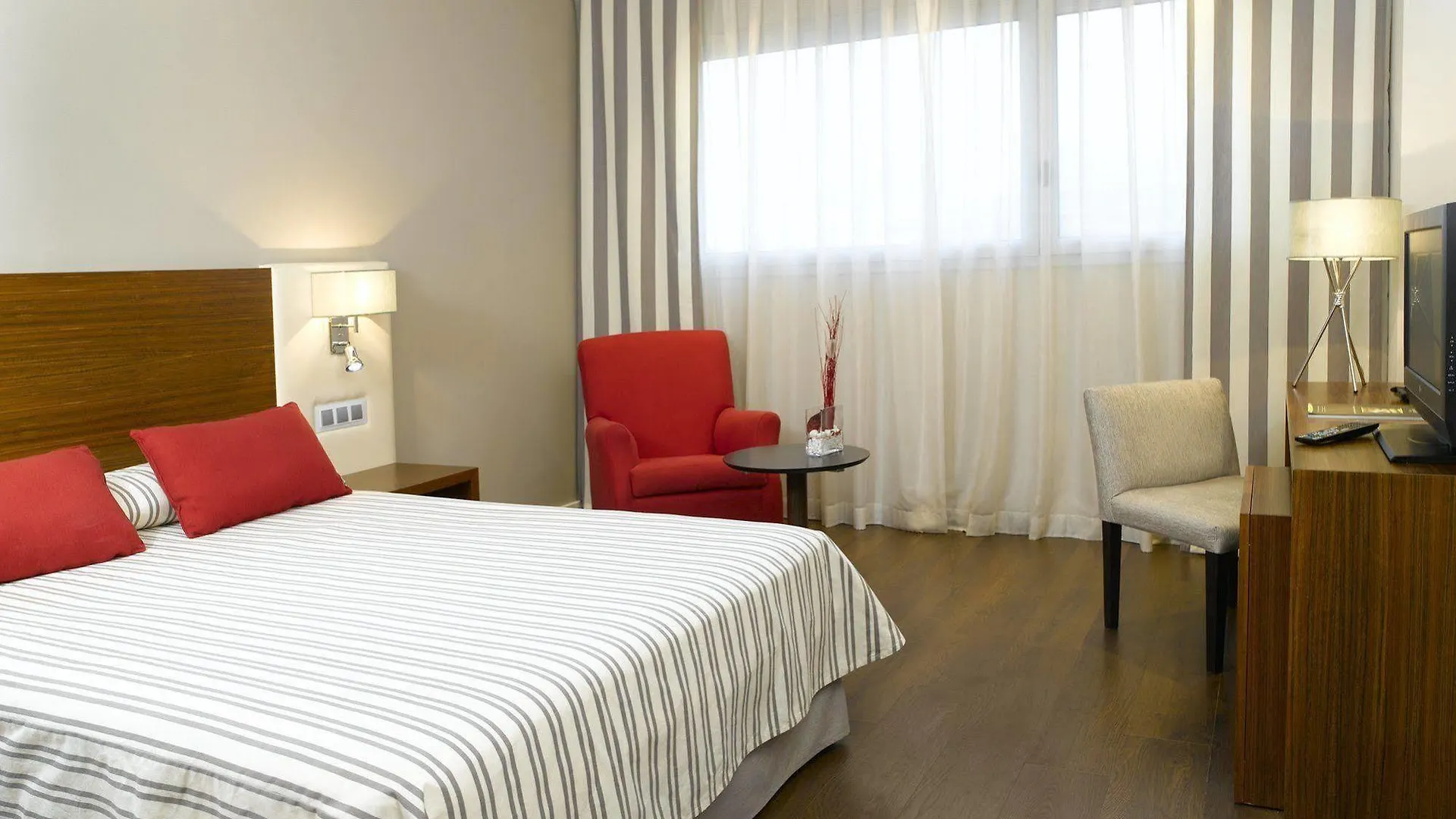 Sercotel Ciutat De Montcada Hotel